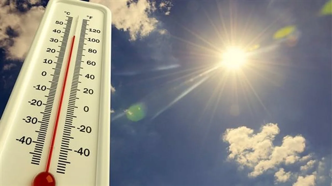 الأرصاد تحذر من حالة الطقس: أمطار غزيرة ورياح نشطة وأتربة مثارة متوقعة